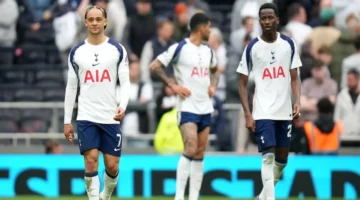 توتنهام يواجه إنذاراً أحمر يهدد استقرار الفريق خلال منافسات الموسم الجاري